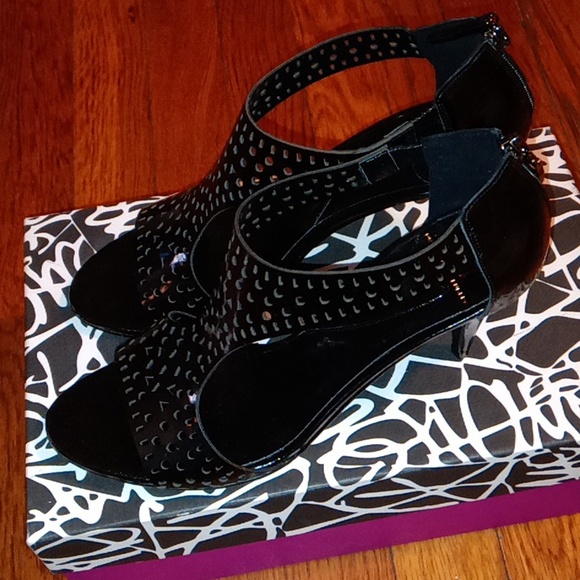 DIANE VON FURSTENBERG HEELS 👠 - Picture 5 of 12